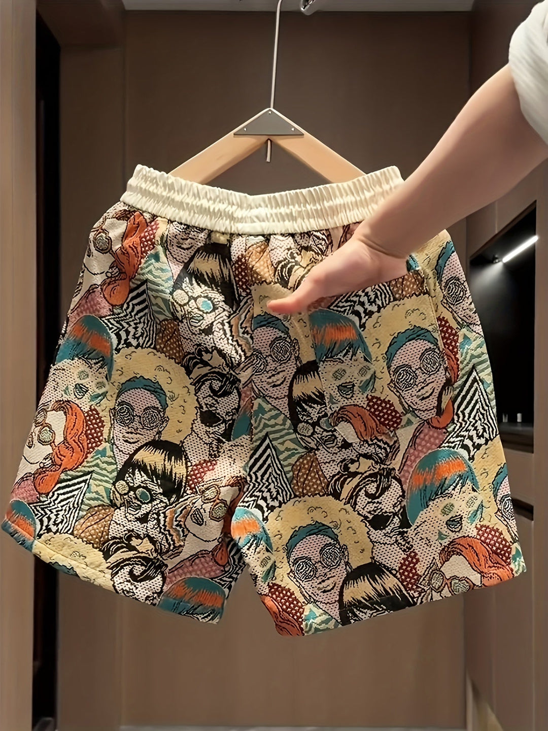 Graphic Comic Print Drawstring Casual Short