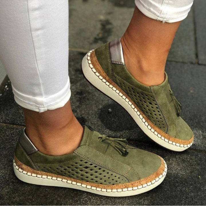 Tassel Detail Cut Out Suede Slip On Flatform Sneakers Women