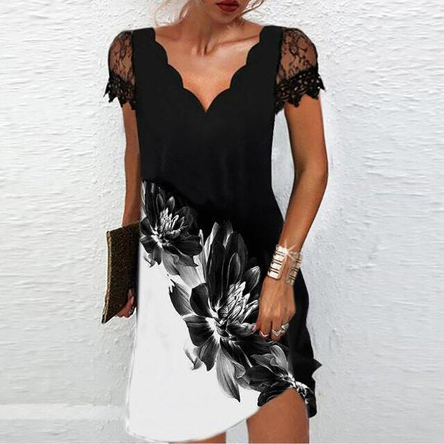 Lace Sleeve Scallop V Neck Cocktail Mini Dress