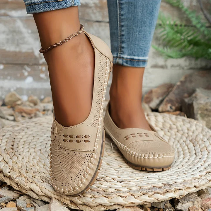 Perforated Stitch Detail Cushioned Slip On Ballet Flats Women
