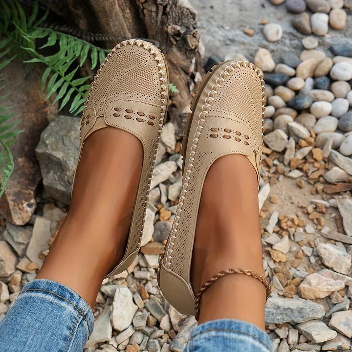 Perforated Stitch Detail Cushioned Slip On Ballet Flats Women