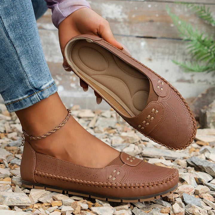 Perforated Stitch Detail Cushioned Slip On Ballet Flats Women