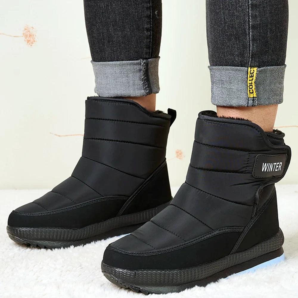 Callum | Men's Faux Fur Lined Snow Boots with Strap Closure