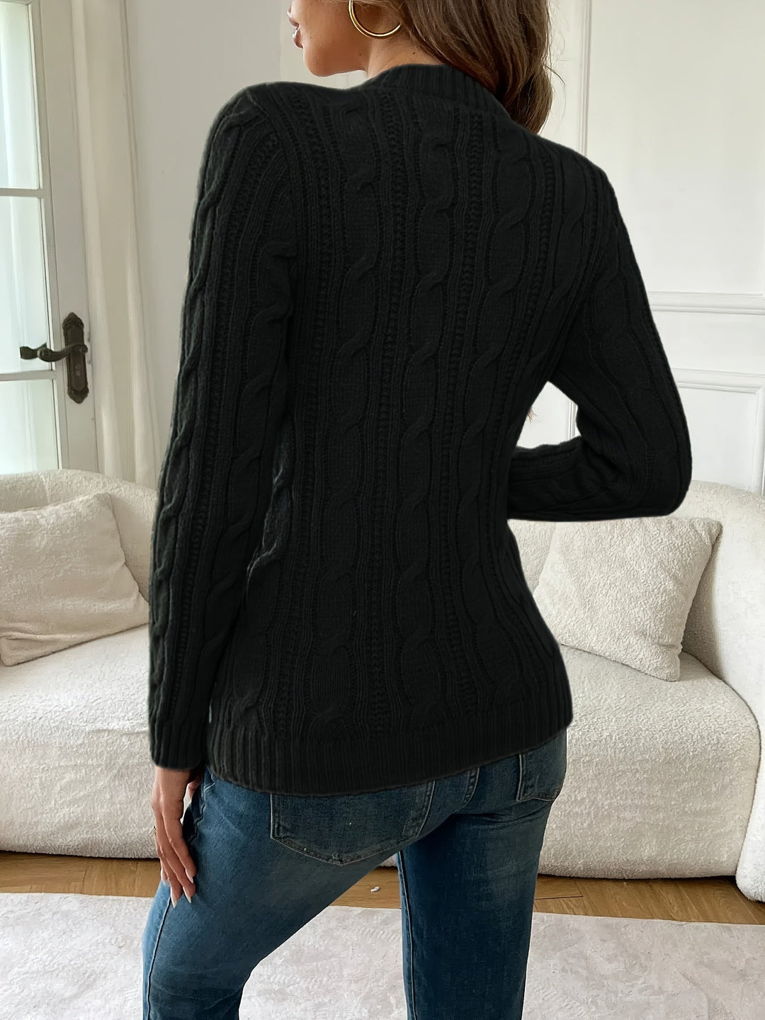 Saskia | Women's Fitted Crew Neck Sweater in Cable Knit