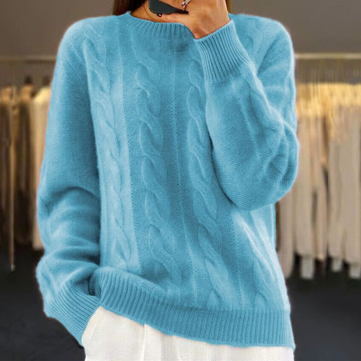 Kelsy | Women's Crew Neck Cable Knit Pullover Sweater